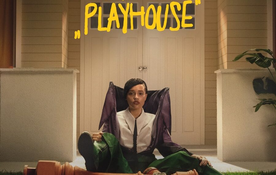Sara James wydaje album „PLAYHOUSE”